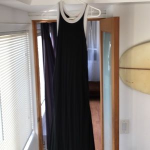 Black and white body fitted dress