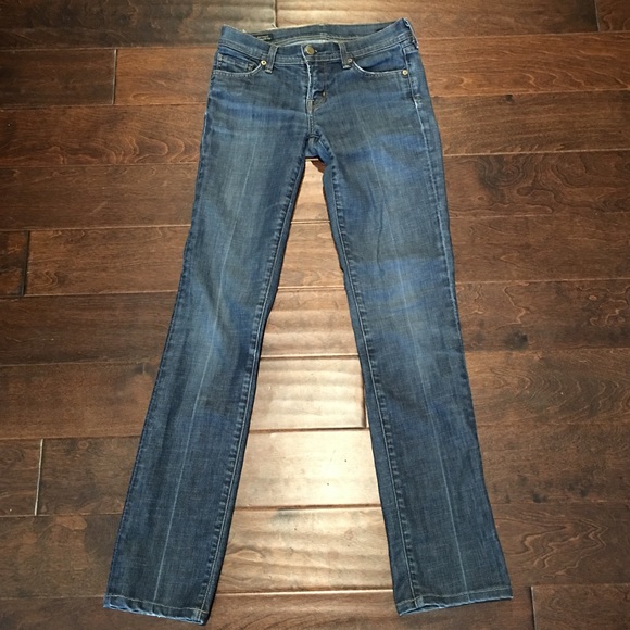 Citizens of humanity jeans *small tear* straight