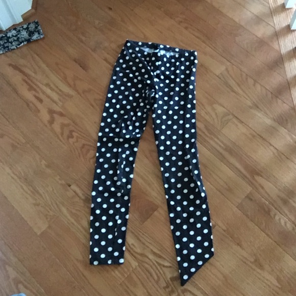 Polka dot leggings