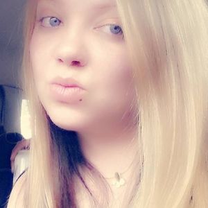 Meet your Posher, Daisha