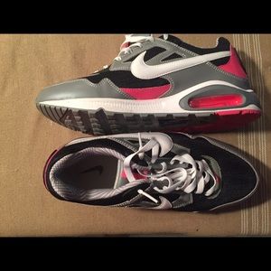 Womens Nike shoes
