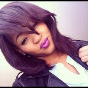 Meet your Posher, Mya