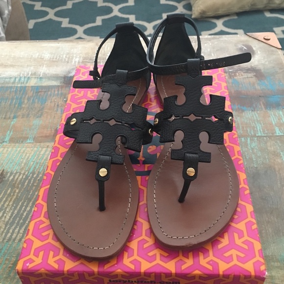 Tory Burch phoebe flat thong sandals