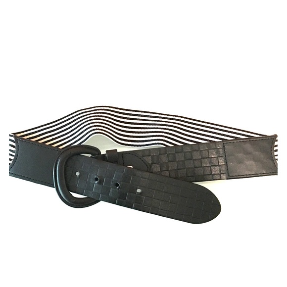 Vans Leather and Stretch Belt