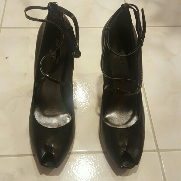 Ninewest pumps