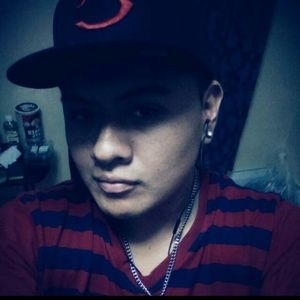 Meet your Posher, Carlos