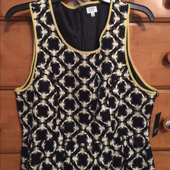 Crown & ivy bumble bee dress