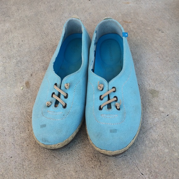 Free waters flats