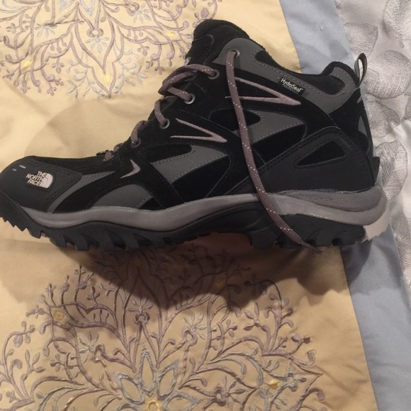 North face winter boots