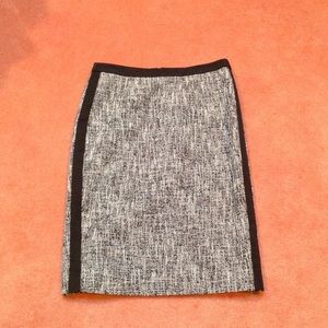 L.K. Bennett Black & White Tweed Pencil Skirt SZ 4