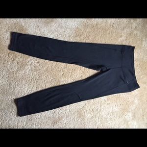 CALIA by Carrie Underwood black leggings