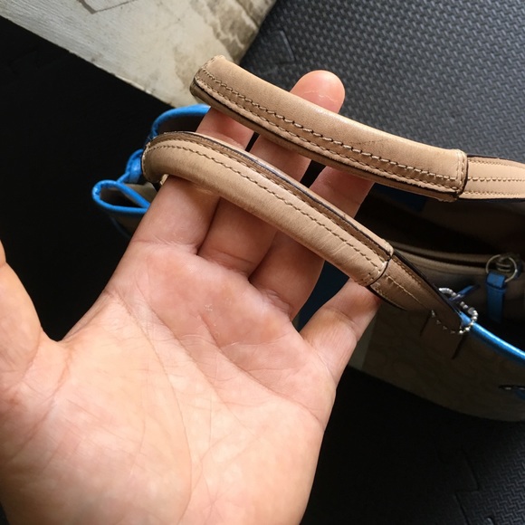 ❌❌SOLD❌❌Authentic coach purse - Picture 4 of 4