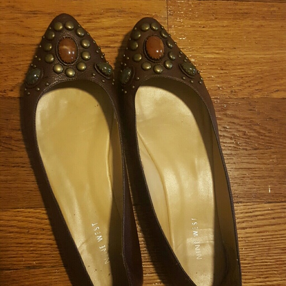 Brown ballerina flats