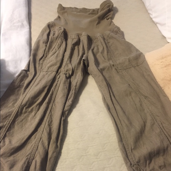 Linen maternity capris