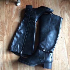 Leather Boots. Franco Sarto. Size 61/2-7m. WC