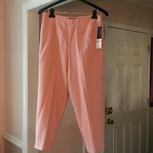 💕REDUCED PRICE💕New beautiful Capri