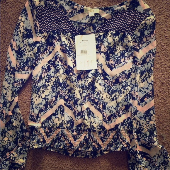 Brand new Kohls shirt