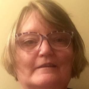 Meet your Posher, Sandi