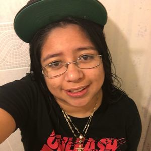 Meet your Posher, Karla