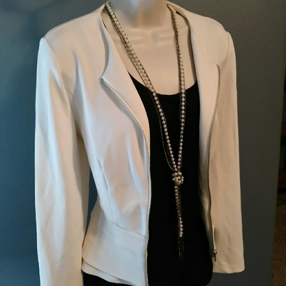 Mossimo zip top