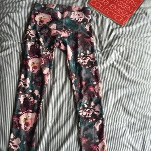 American eagle work out leggings. Make me offers