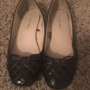 Black flats