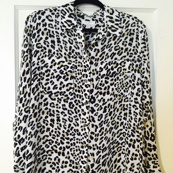 NWOT Equipment silk cheetah top