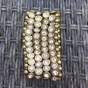 Fun gold and jewel stretch bracelet