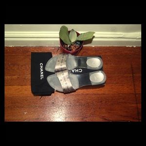 Chanel dandal size 41 I really like them but 2 big