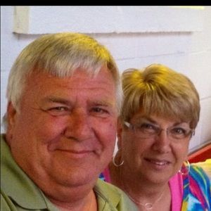 Meet your Posher, Debbie