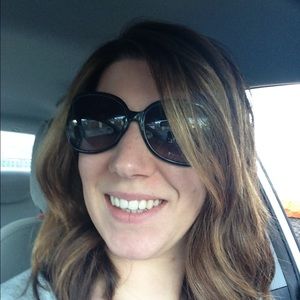 Meet your Posher, Anne