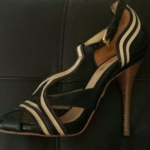 Gwen Stefani L.A.M.B. leather open toe heels