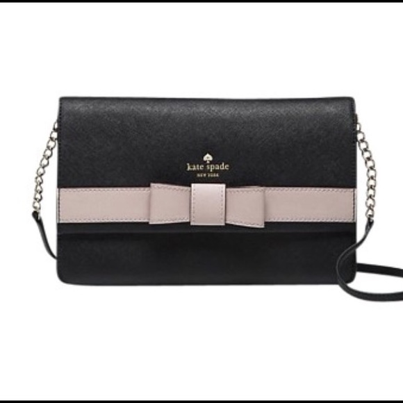 kate spade Handbags - Kate Spade Crossbody