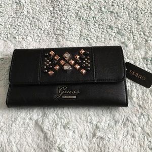 Trifold wallet