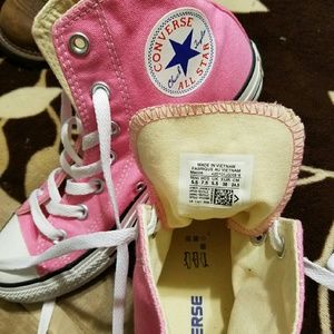 Chuck Taylor's Converse