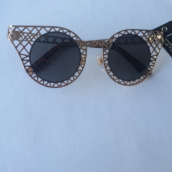 NWT Gold caged sunglasses