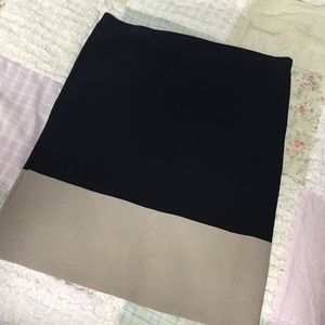 BCBGmaxazria size M Black/nude skirt!!