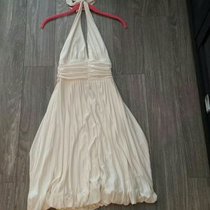 Cream Dress- Marilyn Monroe look