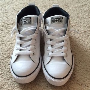 Converse White Leather Midi Jrs size 5