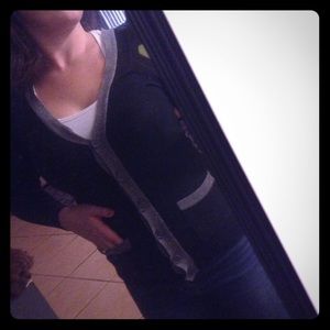 BLACK AND GRAY FOREVER 21 CARDIGAN!! SMALL