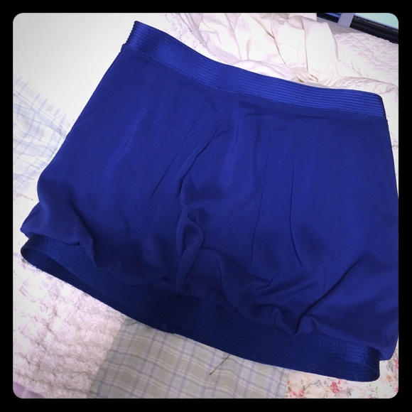 BCBGMaxazria size S royal blue skirt!!