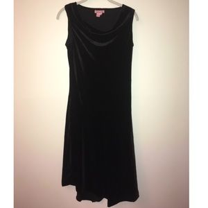 Daisy & Lilly Black Velour Dress