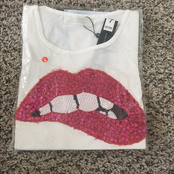 T shirt
