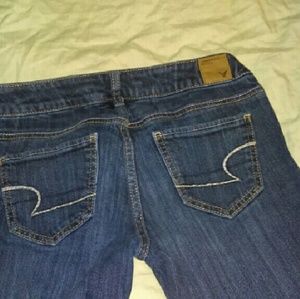 **2 for $25** american eagle skinny capri