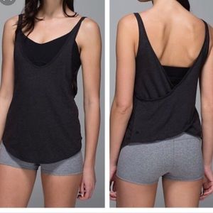 Lululemon tank