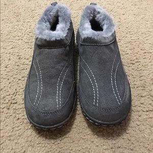 Grey Suede Canyon River Blues