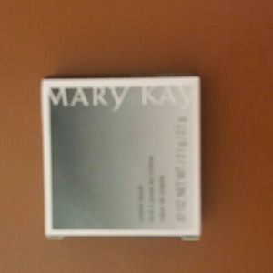 Mary Kay Cream Blush: Sheer Bliss