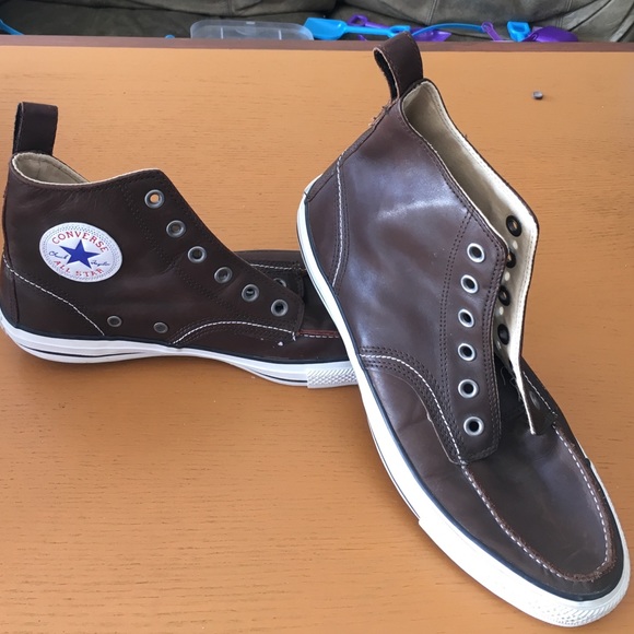 Shoes - Picture 1 of 4