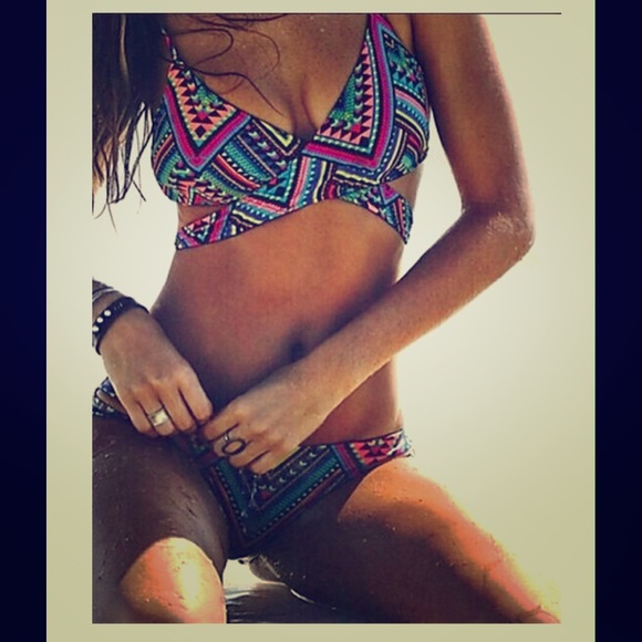 🎉SALE🎉 NWOT Boho bikini