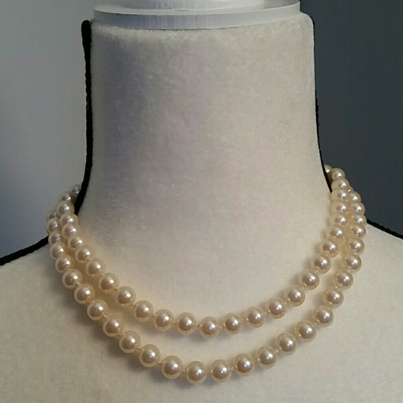 Double strand of pearls